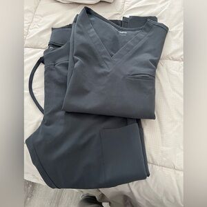 FIGS Women's V-Neck Scrub Top in Charcoal